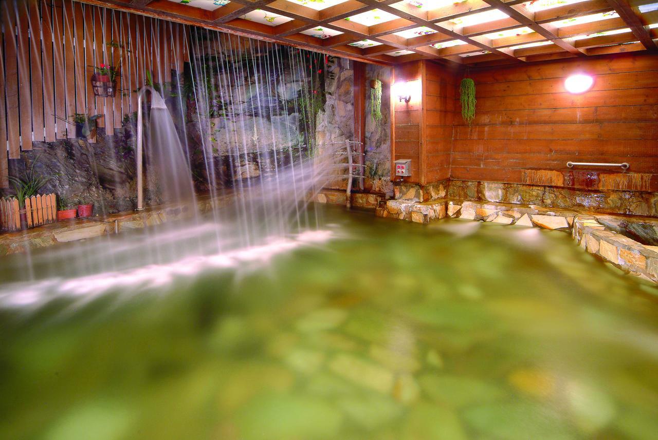 Hejia Hot Spring Hotel Renai Bagian luar foto